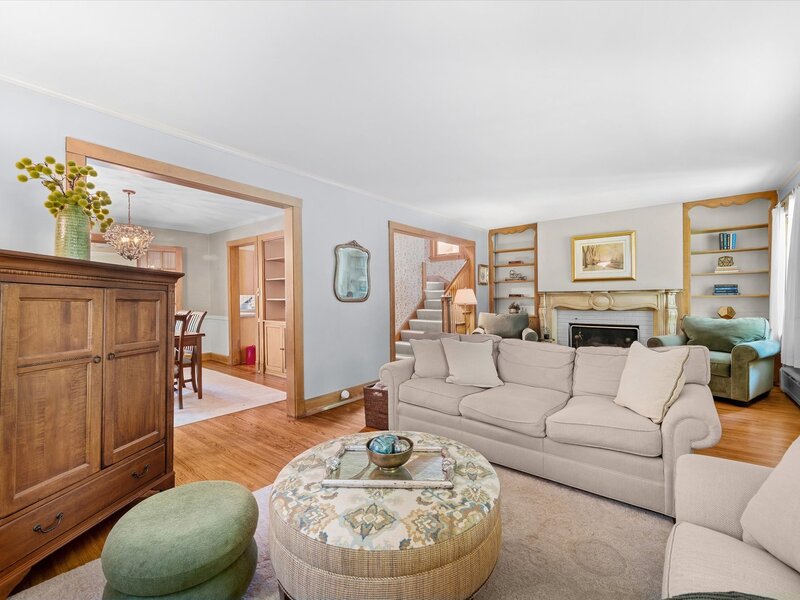 1530 Oakwood Avenue Highland Park IL 60035