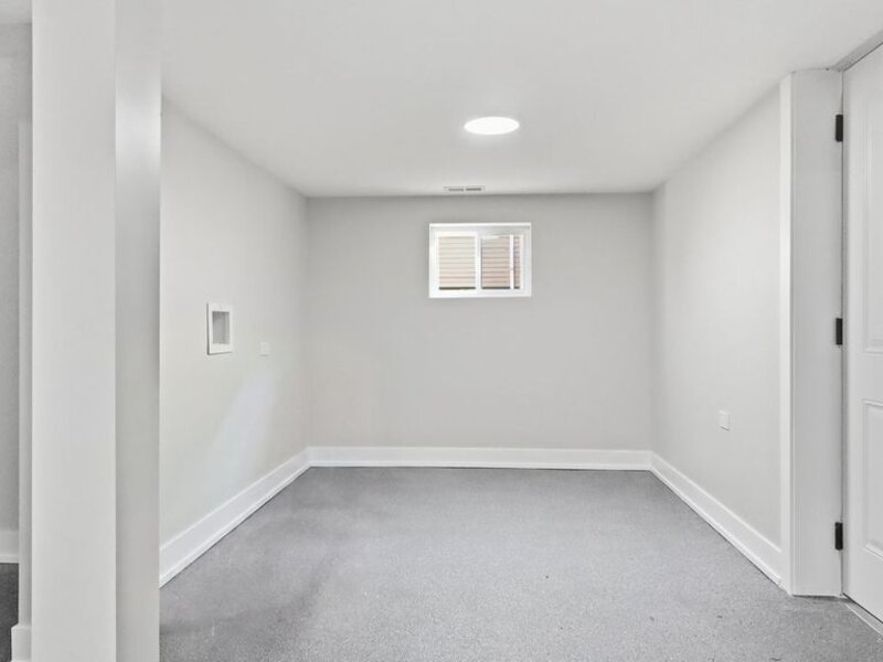 1106 S 4th Avenue Maywood IL 60153