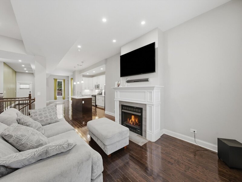 4009 S Vincennes Avenue Chicago IL 60653
