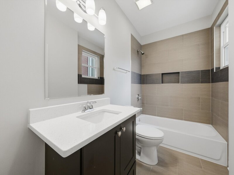 4009 S Vincennes Avenue Chicago IL 60653