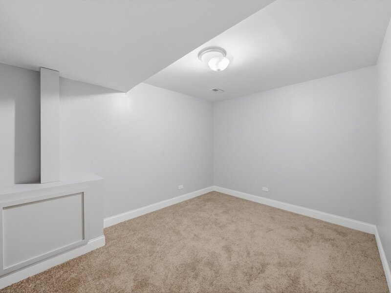 4009 S Vincennes Avenue Chicago IL 60653