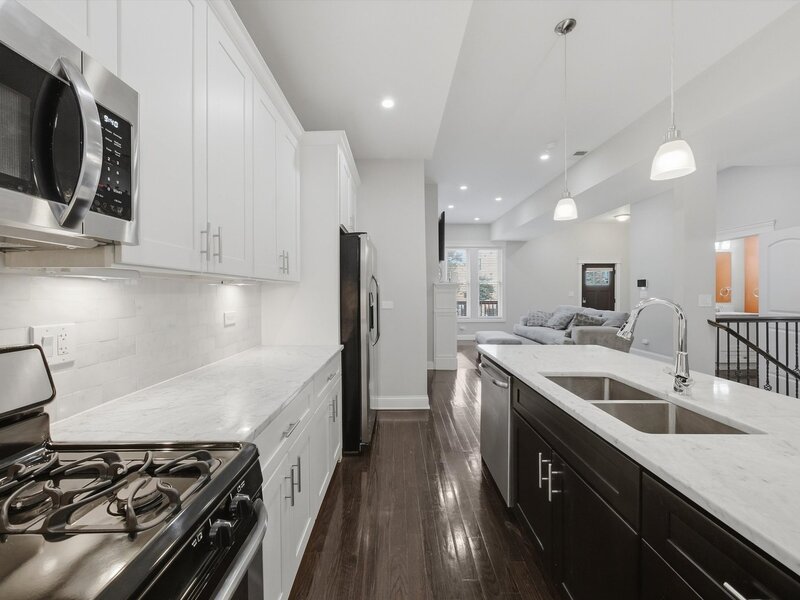 4009 S Vincennes Avenue Chicago IL 60653