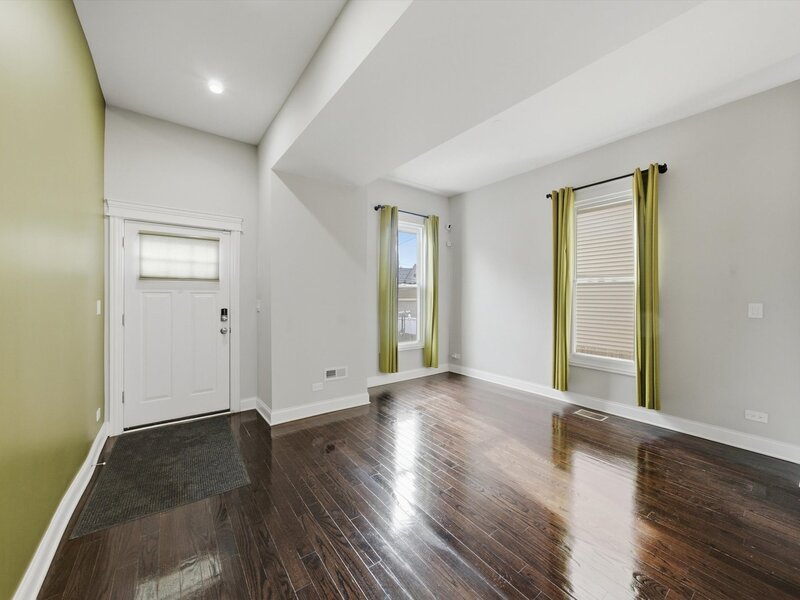 4009 S Vincennes Avenue Chicago IL 60653