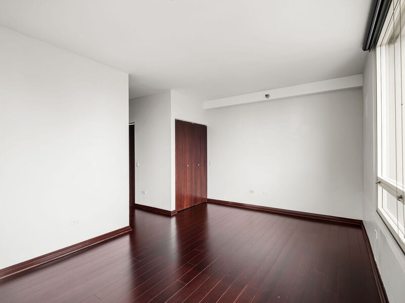 33 W Ontario Street Chicago IL 60654