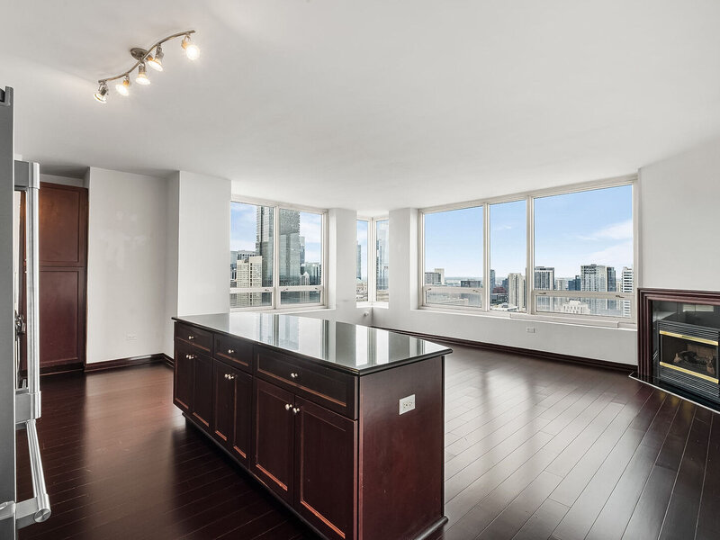 33 W Ontario Street Chicago IL 60654