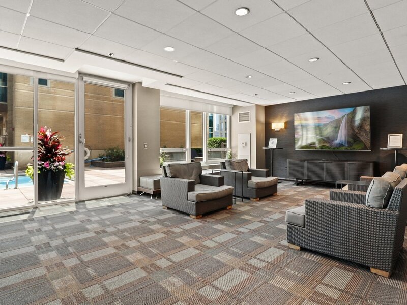 33 W Ontario Street Chicago IL 60654