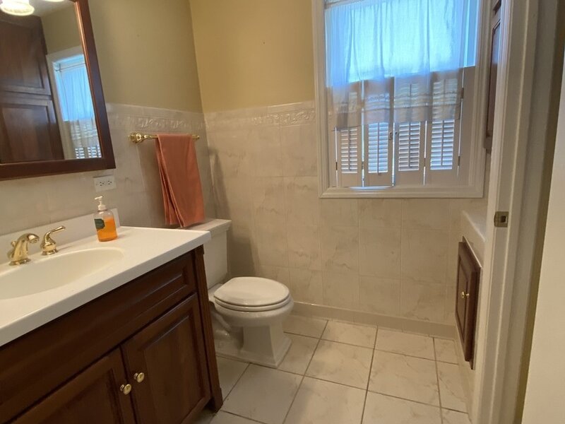 3333 W 102nd Street Evergreen Park IL 60805