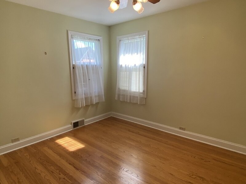 3333 W 102nd Street Evergreen Park IL 60805
