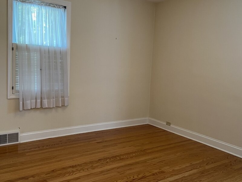 3333 W 102nd Street Evergreen Park IL 60805