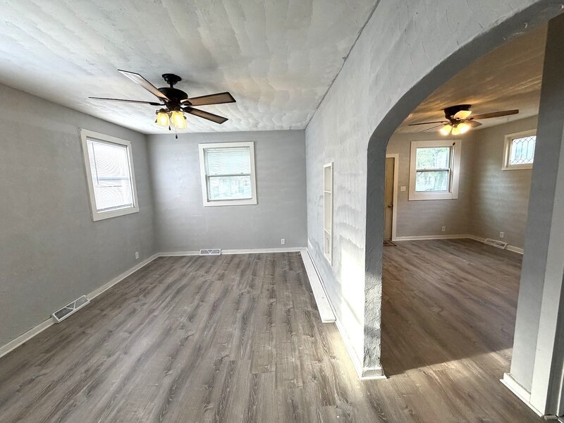 916 Audrey Avenue Joliet IL 60436