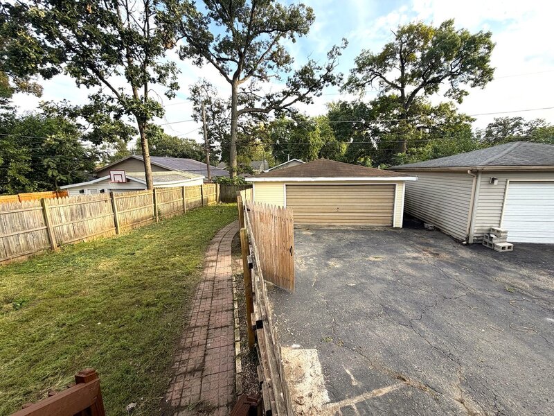 916 Audrey Avenue Joliet IL 60436