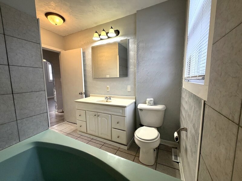916 Audrey Avenue Joliet IL 60436