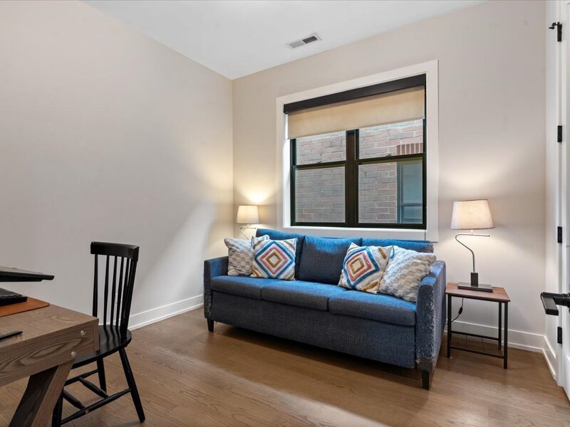 2625 N Wilton Avenue Chicago IL 60614