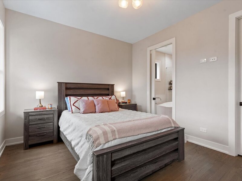 2625 N Wilton Avenue Chicago IL 60614
