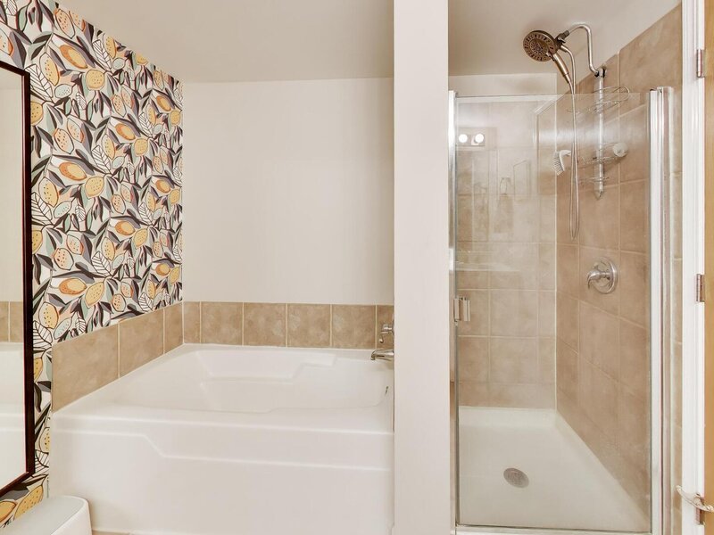 5 E 14th Place Chicago IL 60605