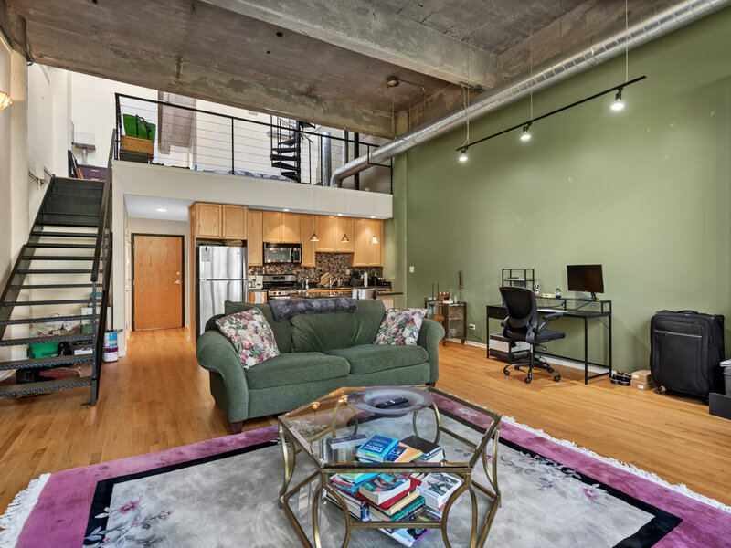 2000 S Michigan Avenue Chicago IL 60616