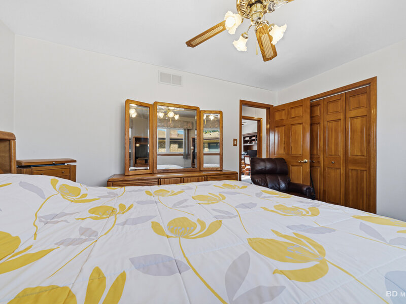 8607 S Tripp Avenue Chicago IL 60652