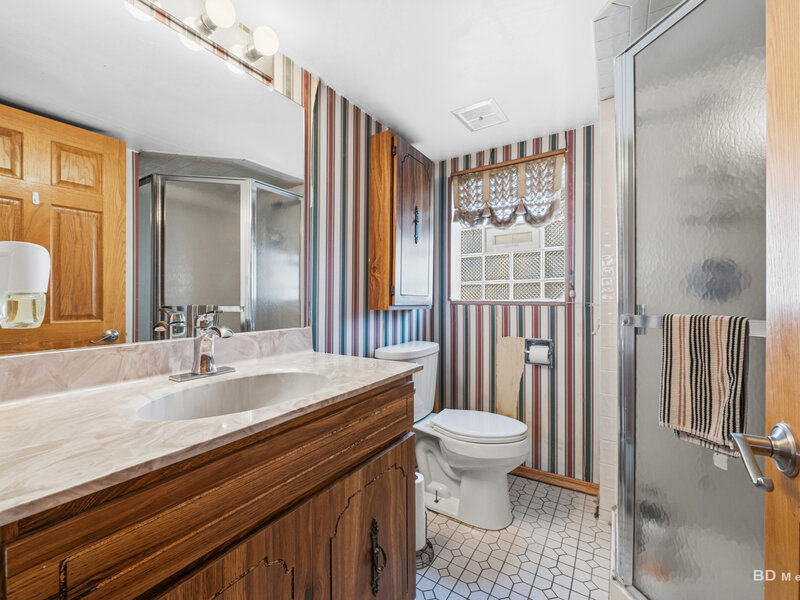 8607 S Tripp Avenue Chicago IL 60652