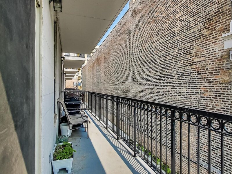 1919 S Michigan Avenue Chicago IL 60616