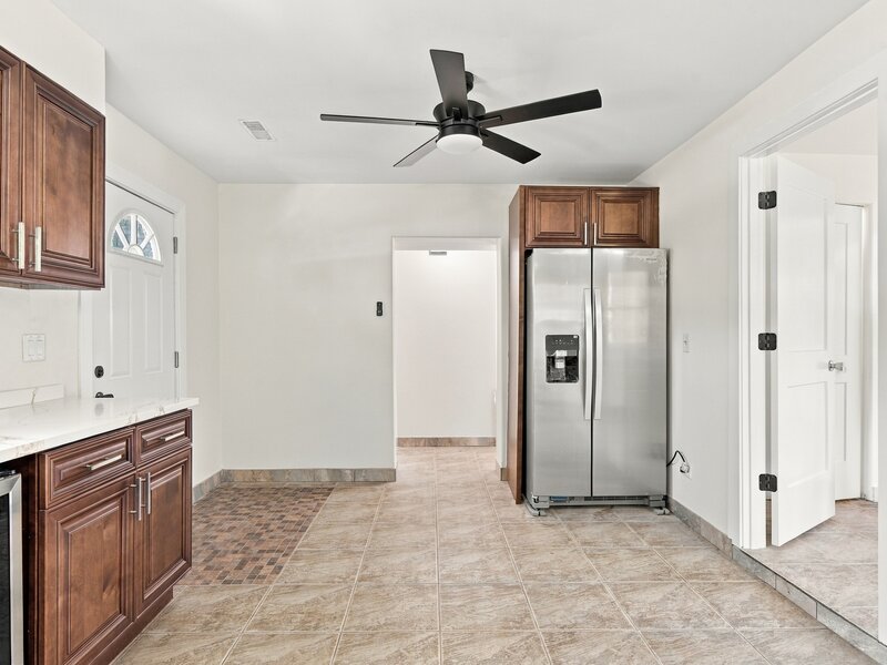 1521 Mckinley Avenue Joliet IL 60436