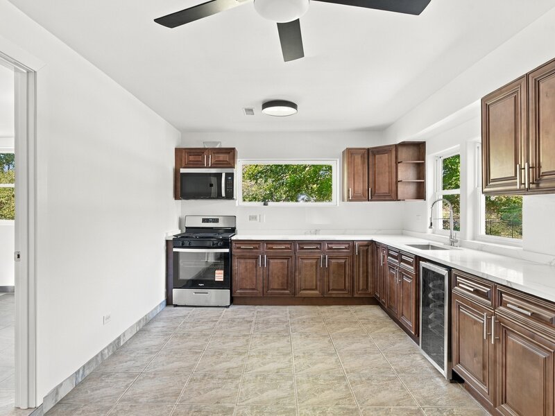 1521 Mckinley Avenue Joliet IL 60436
