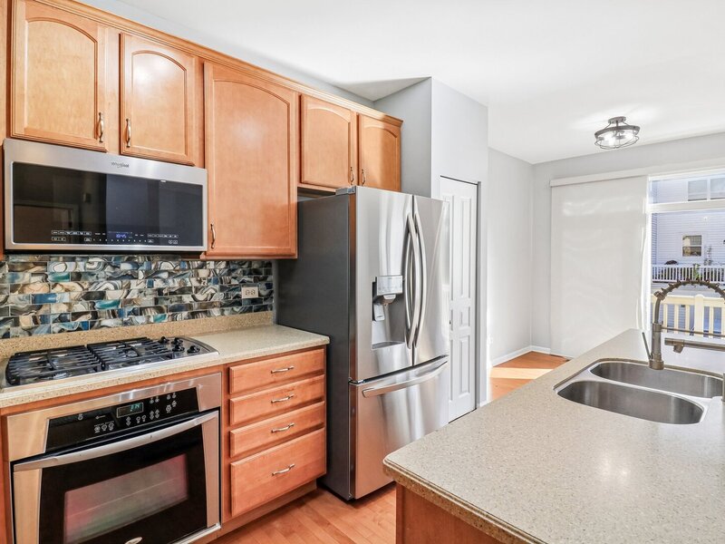 905 Indigo Court Hanover Park IL 60133