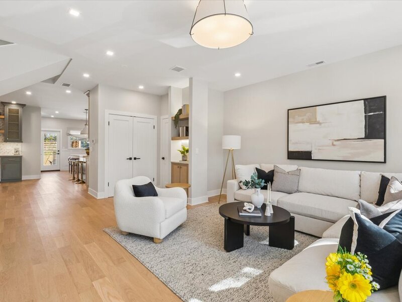 616 W Willow Street Chicago IL 60614