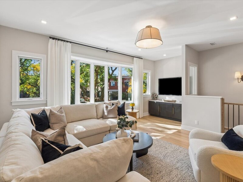 616 W Willow Street Chicago IL 60614