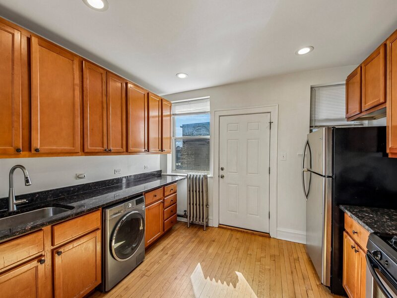 3257 W Olive Avenue Chicago IL 60659