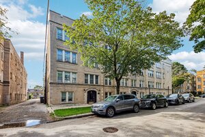 Photo of 3257 W Olive Avenue Chicago IL 60659 Unit 3