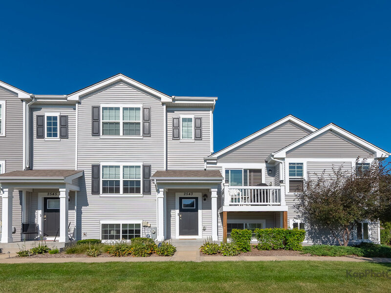 2543 Bella Drive Pingree Grove IL 60140