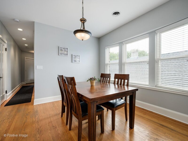 1616 W Rascher Avenue Chicago IL 60640