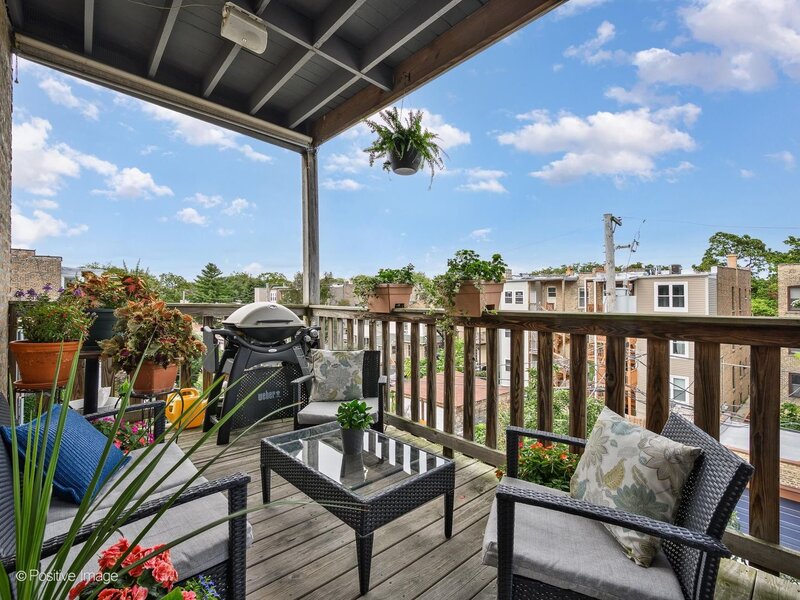 1616 W Rascher Avenue Chicago IL 60640