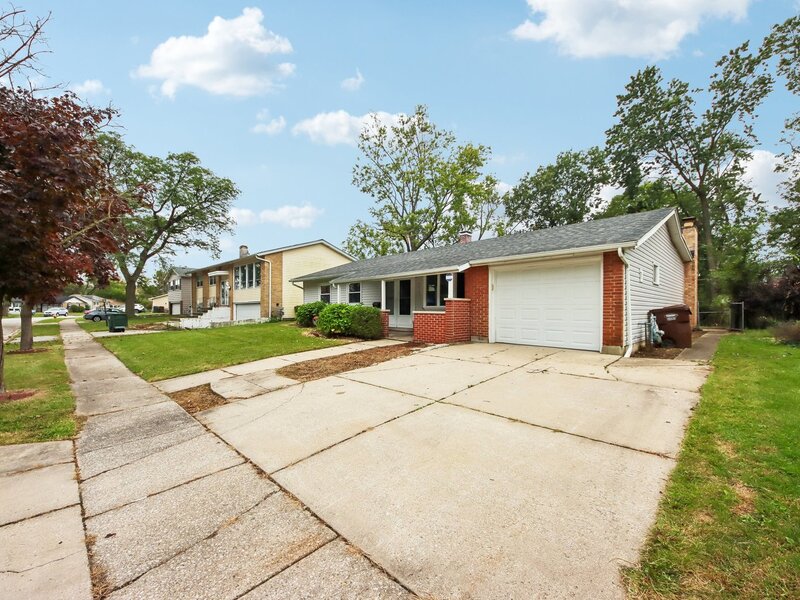 2625 Turtle Creek Drive Hazel Crest IL 60429