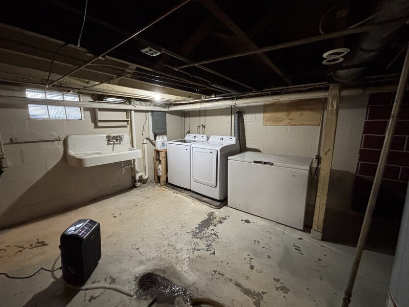 1706 Taylor Street Davenport IA 52804