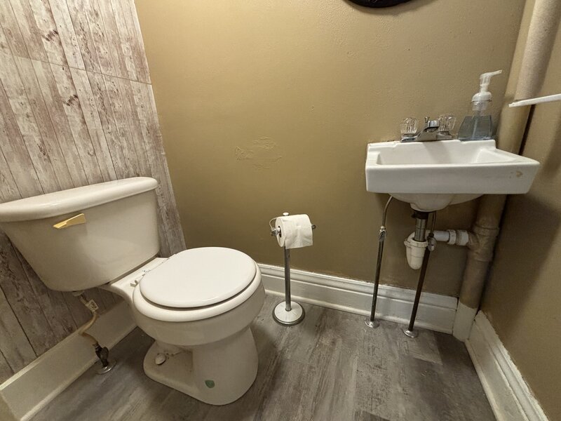 1706 Taylor Street Davenport IA 52804
