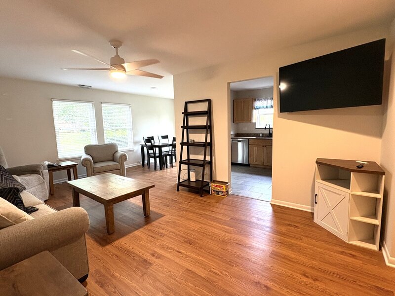 140 W Golf Road Libertyville IL 60048
