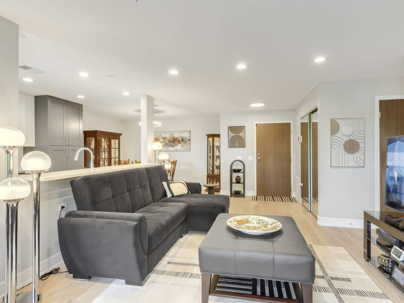 2150 Bouterse Street Park Ridge IL 60068