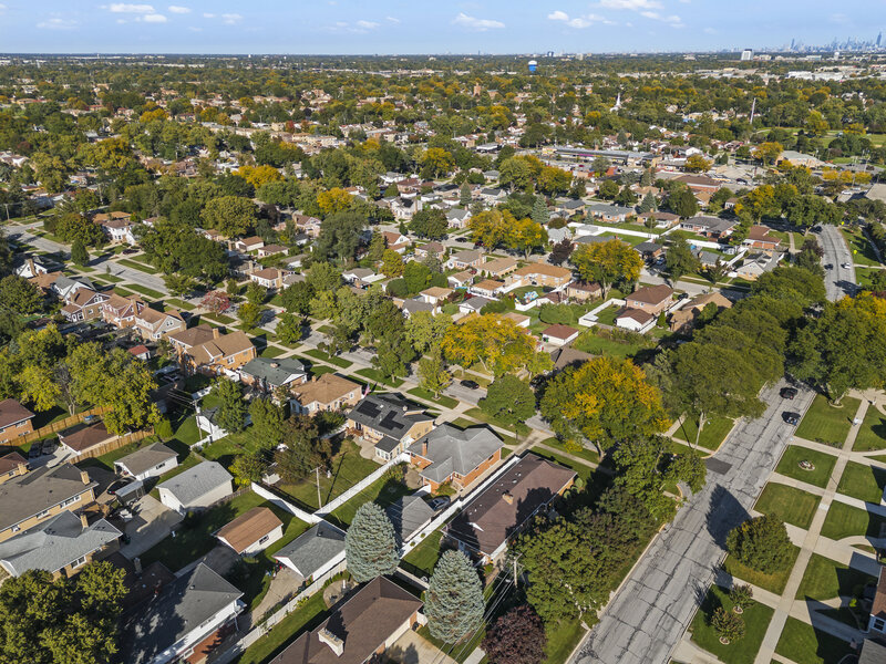 1944 Stratford Avenue Westchester IL 60154