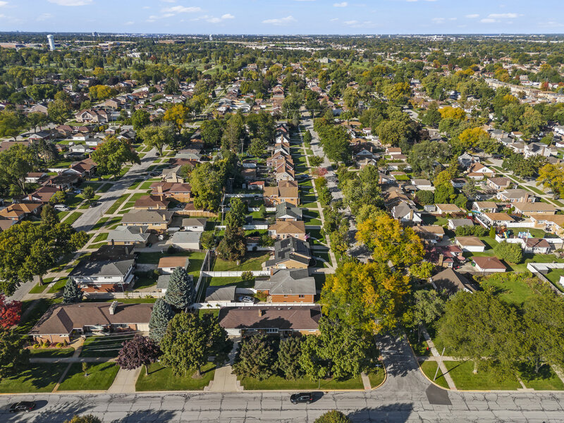 1944 Stratford Avenue Westchester IL 60154