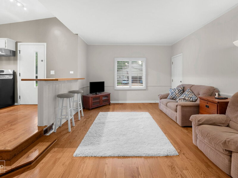6 Bridlespur Drive Naperville IL 60540