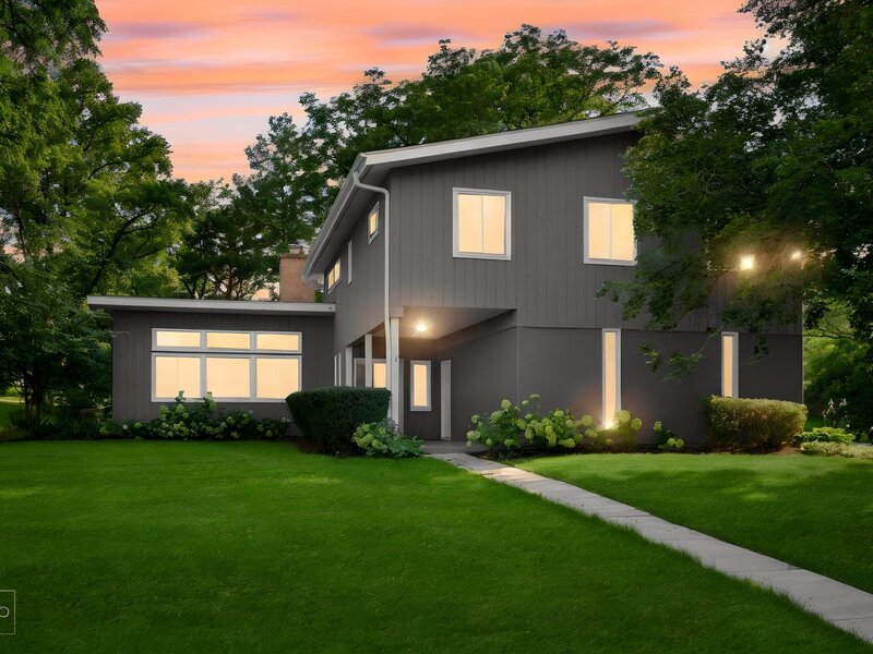 6 Bridlespur Drive Naperville IL 60540