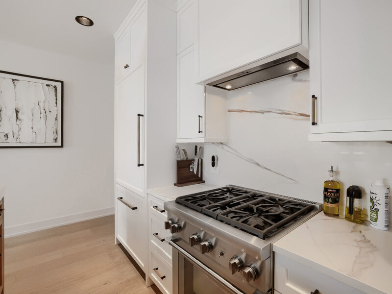 1648 W Diversey Parkway Chicago IL 60614