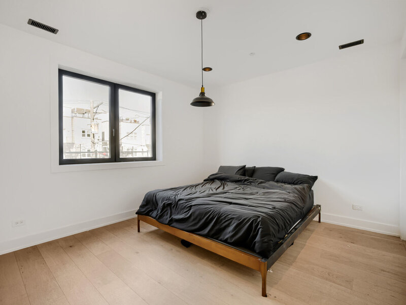 1648 W Diversey Parkway Chicago IL 60614