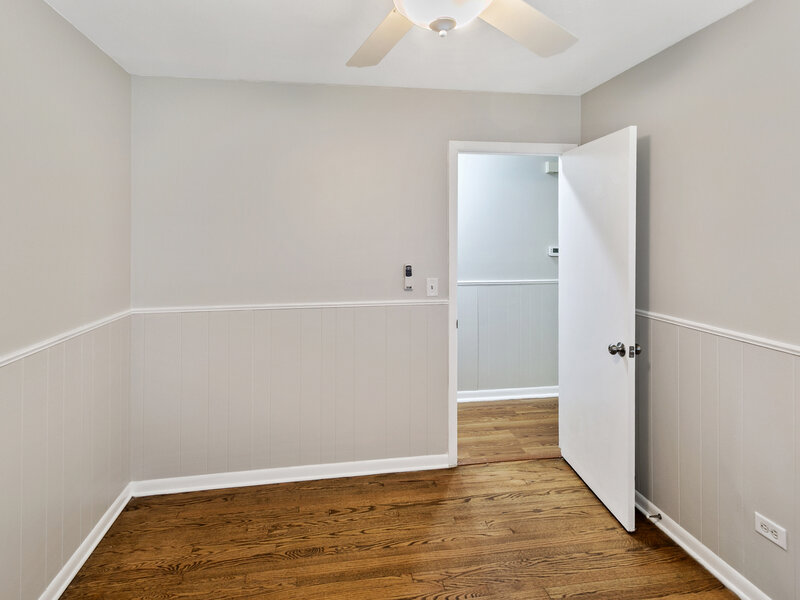 1930 Arthur Drive Waukegan IL 60087