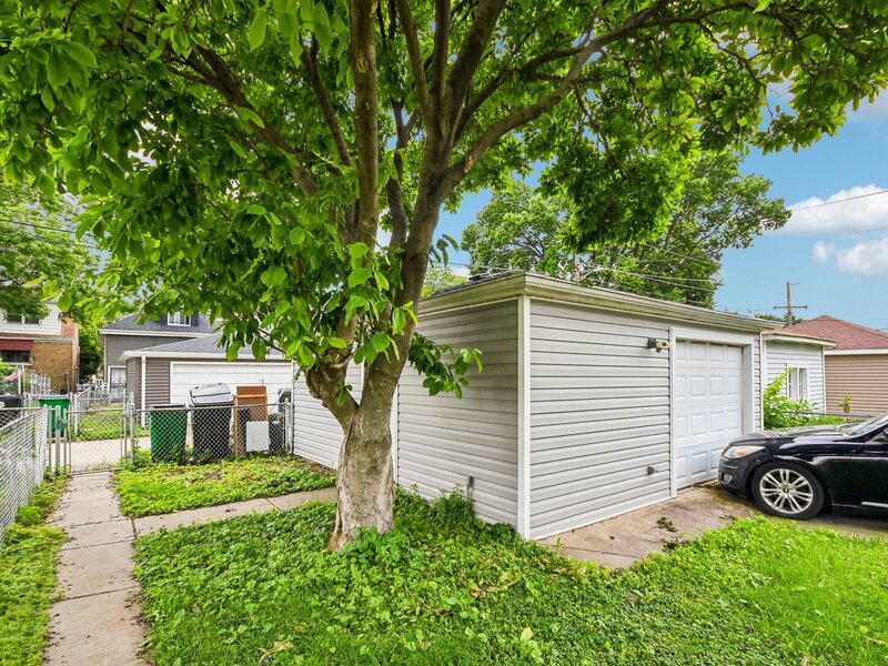 3531 Scoville Avenue Berwyn IL 60402