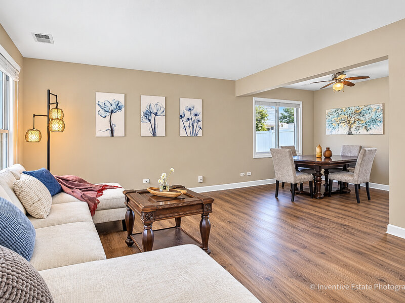 1642 Trafalgar Lane Aurora IL 60504