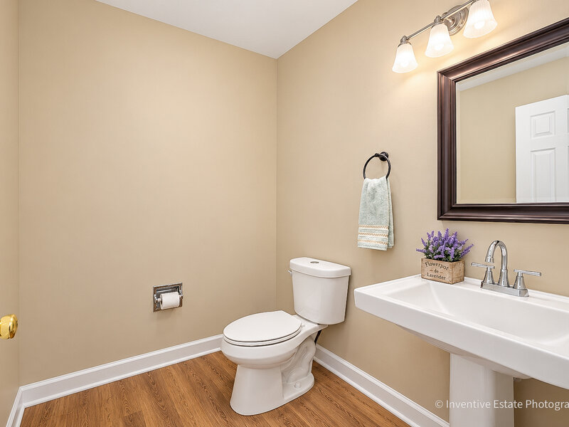 1642 Trafalgar Lane Aurora IL 60504