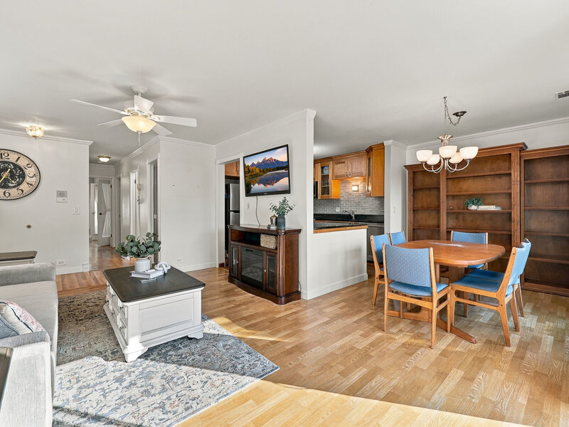 4955 Kimball Hill Drive Rolling Meadows IL 60008