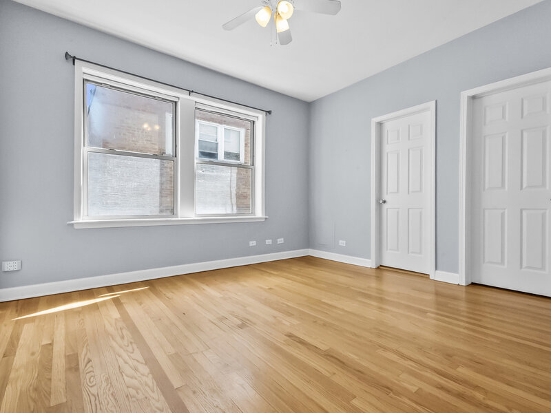 1524 W Fargo Avenue Chicago IL 60626